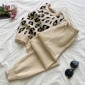 Conjunto Feminino Leopardo Suéter e Calça